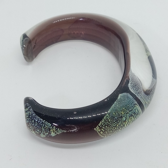 * vintage Dichroic Glass Snakeskin style pattern cuff bracelet - Picture 5 of 6